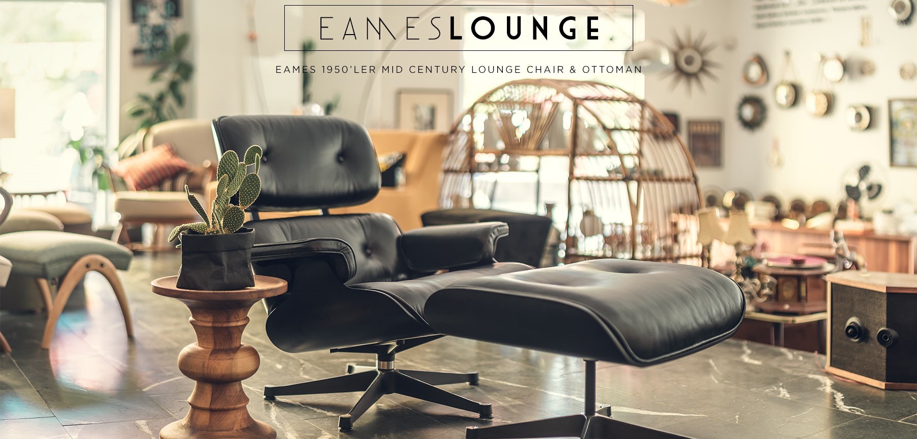 eames lounge chair & ottoman black edition'in resmi